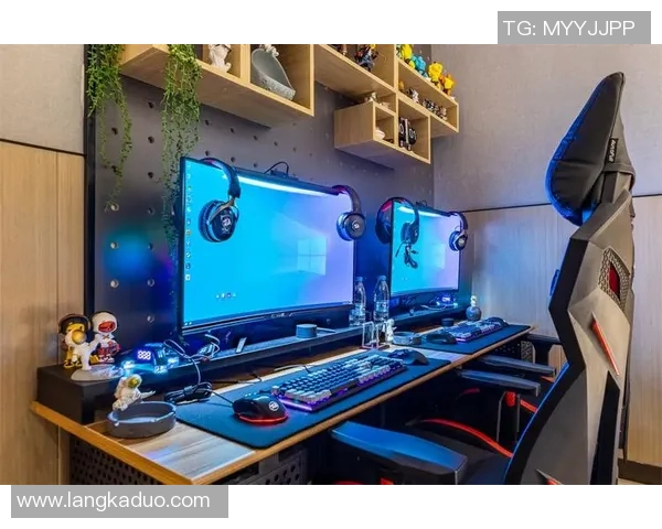 电子竞技比赛房间的女的-电子竞技比赛房间的女性角色研究-电子竞技比赛房间的女的